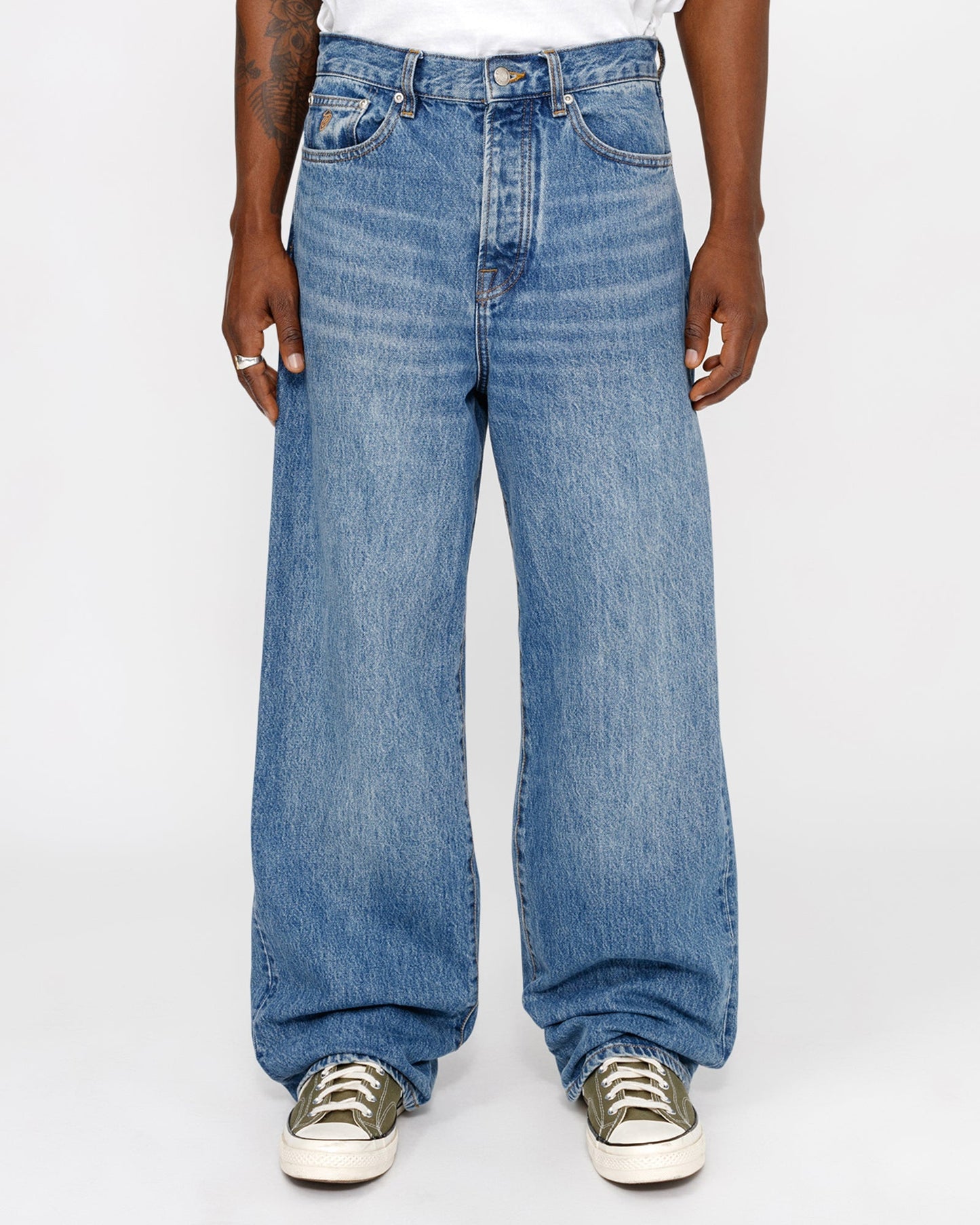 JEAN DÉCONTRACTÉ EN DENIM